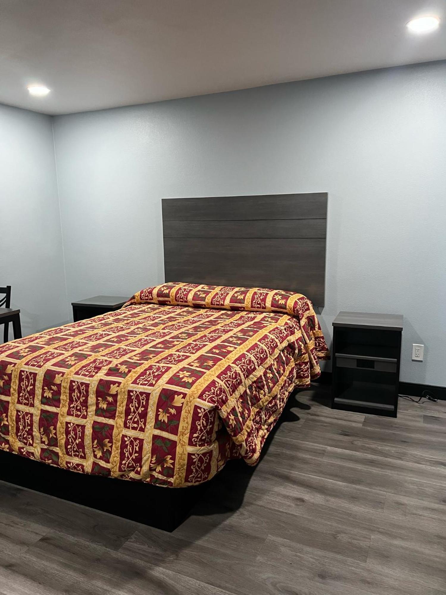 Travel Inn Gilroy Room photo